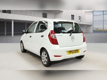 Used Hyundai i10 2012 for sale - 76927596: Photo