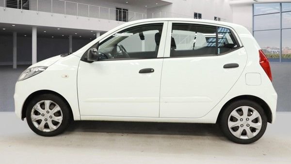 Used Hyundai i10 2012 for sale - 76927596: Photo 6