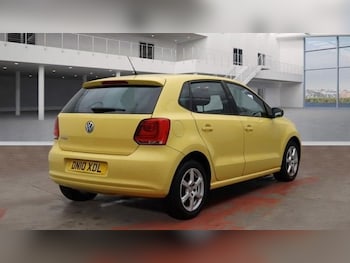 Used Volkswagen Polo 2010 for sale - 77133288: Photo