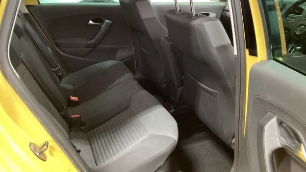 Used Volkswagen Polo 2010 for sale - 77133288: Photo 7