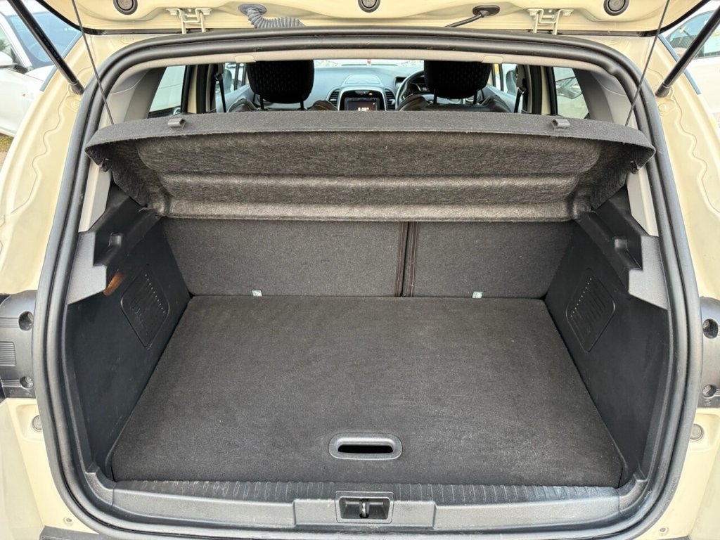 Used Renault Captur 2017 for sale - 77636702: Photo 15