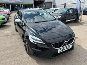 Used Volvo V40 2017 for sale - 74606552: Photo