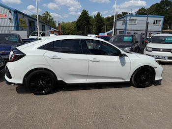 Used Honda Civic 2019 for sale - 79103923: Photo