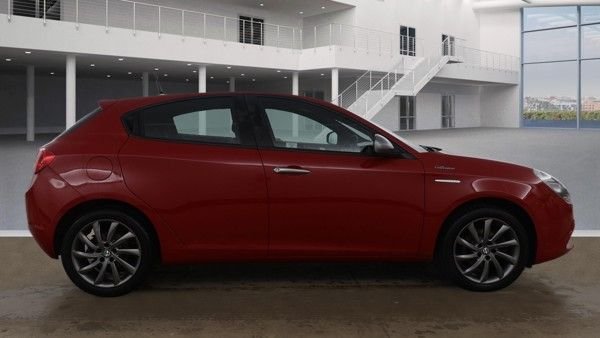 Used Alfa Romeo Giulietta 2013 for sale - 77636695: Photo 5