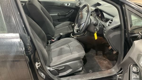Used Ford Fiesta 2014 for sale - 76241468: Photo 8