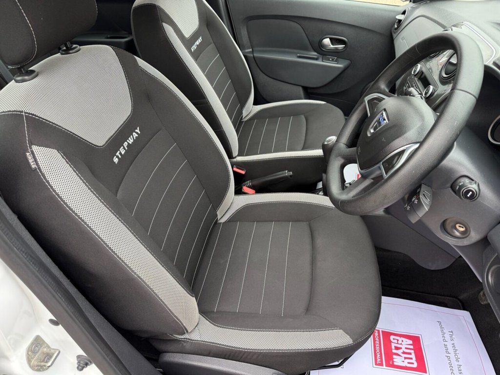 Used Dacia Sandero Stepway 2019 for sale - 76068995: Photo 9