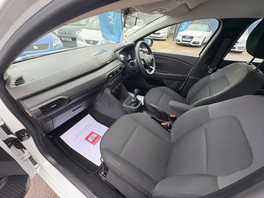 Used Dacia Sandero 2022 for sale - 76372532: Photo 43