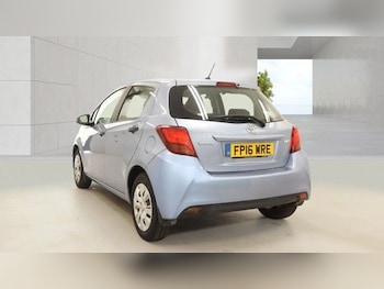 Used Toyota Yaris 2016 for sale - 78431108: Photo