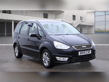 2015 (15) - 2.0 TDCi 140 Zetec 5dr Powershift