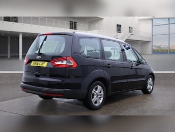 Used Ford Galaxy 2015 for sale - 76203281: Photo 4