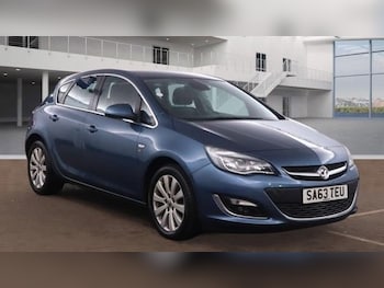 2013 (63) - 2.0 CDTi 16V ecoFLEX Elite 5dr