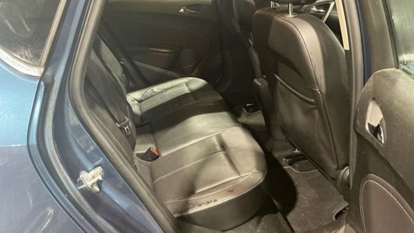 Used Vauxhall Astra 2013 for sale - 76962515: Photo 8