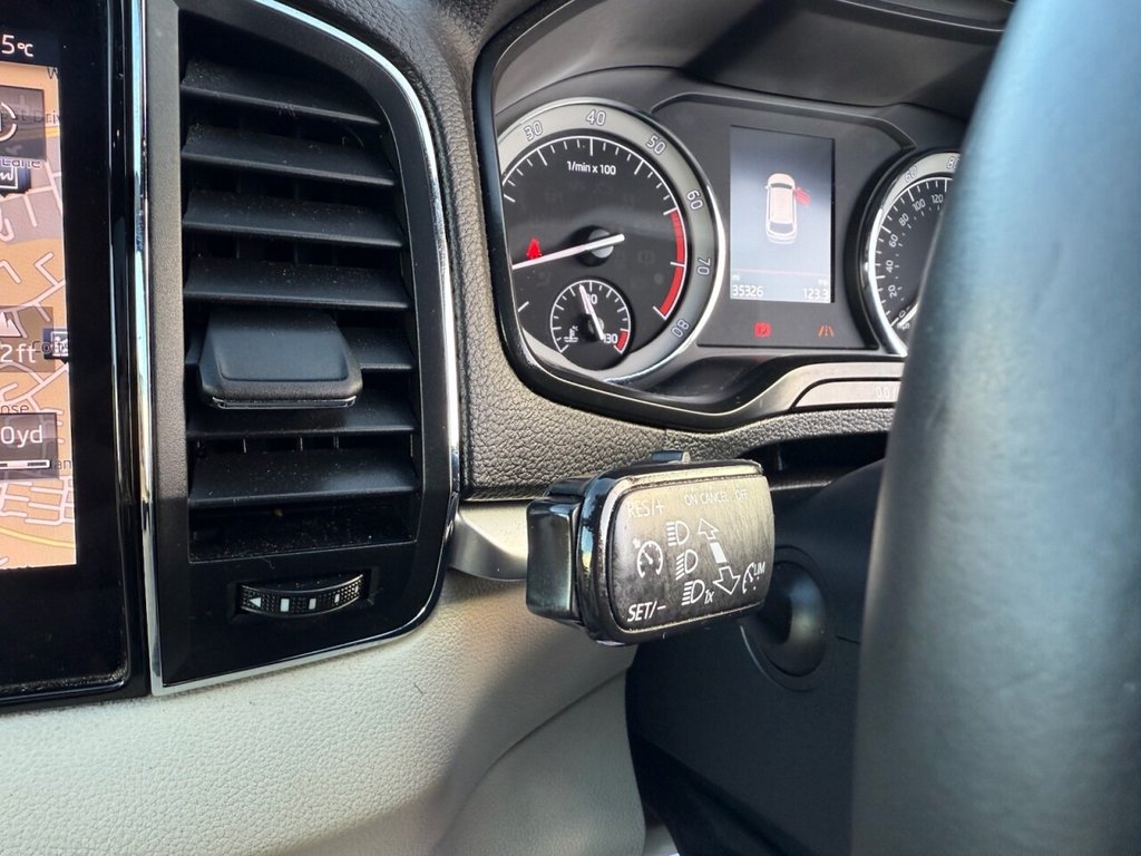 Used Skoda Karoq 2018 for sale - 76883552: Photo 34