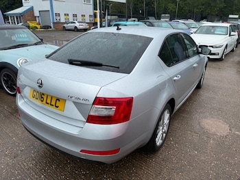 Used Skoda Octavia 2016 for sale - 74257695: Photo