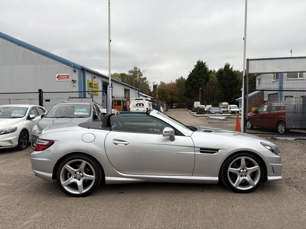 Used Mercedes-Benz SLK 2012 for sale - 76080742: Photo 6