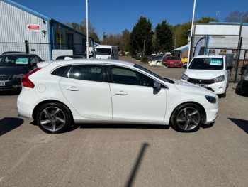 Used Volvo V40 2015 for sale - 74046448: Photo