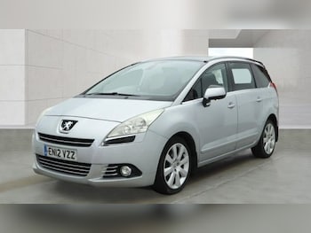 Used Peugeot 5008 2012 for sale - 79258936: Photo