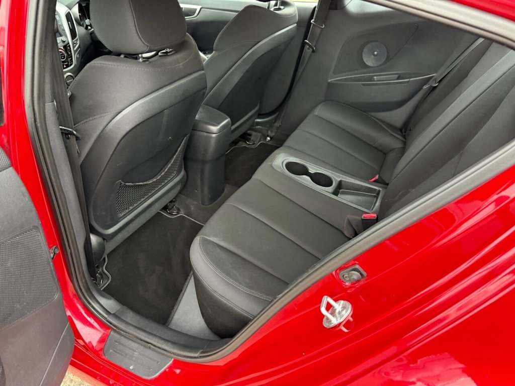 Used Hyundai Veloster 2013 for sale - 76098225: Photo 15