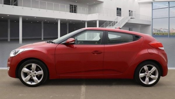 Used Hyundai Veloster 2013 for sale - 76098225: Photo 4