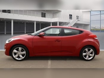 Used Hyundai Veloster 2013 for sale - 76098225: Photo