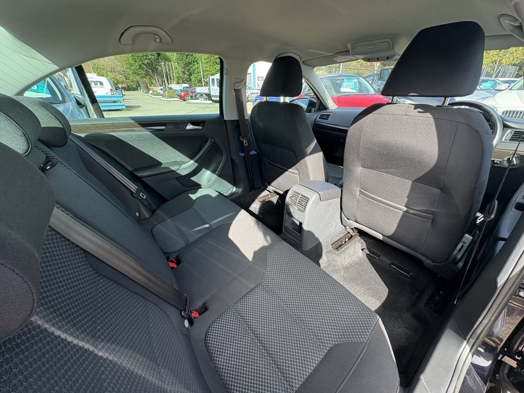 Used Volkswagen Jetta 2017 for sale - 76080745: Photo 22