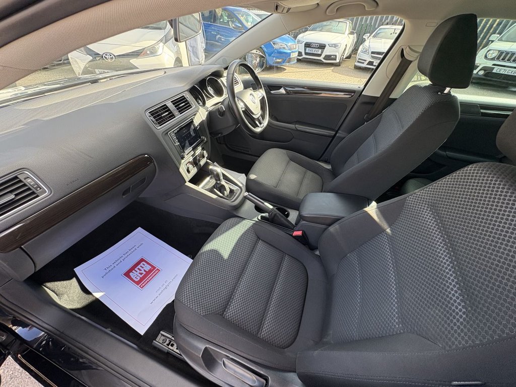 Used Volkswagen Jetta 2017 for sale - 76080745: Photo 25