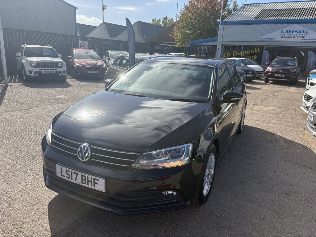 Used Volkswagen Jetta 2017 for sale - 76080745: Photo 3