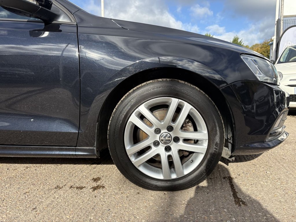 Used Volkswagen Jetta 2017 for sale - 76080745: Photo 37