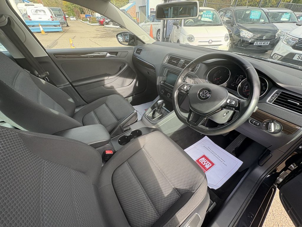 Used Volkswagen Jetta 2017 for sale - 76080745: Photo 43