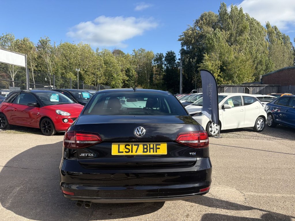Used Volkswagen Jetta 2017 for sale - 76080745: Photo 8
