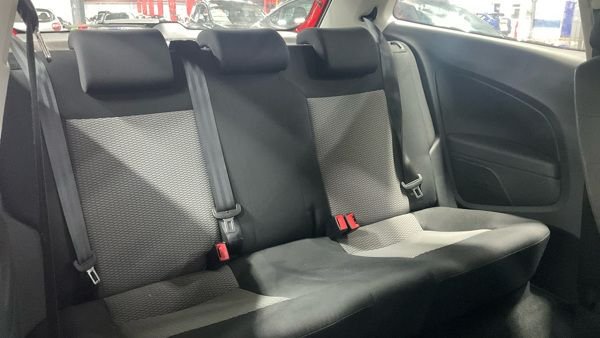 Used Volkswagen Polo 2011 for sale - 77560540: Photo 7