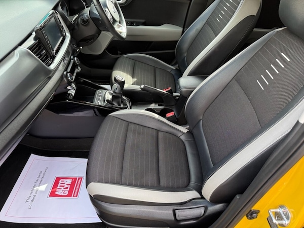 Used Kia Stonic 2017 for sale - 75752898: Photo 19