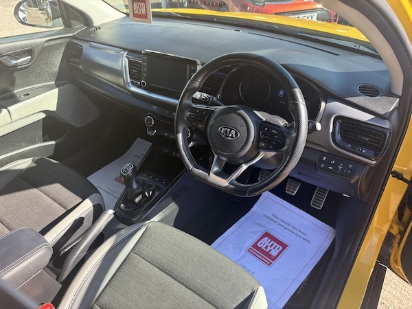 Used Kia Stonic 2017 for sale - 75752898: Photo 26
