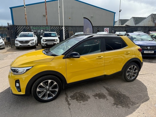 Used Kia Stonic 2017 for sale - 75752898: Photo 6