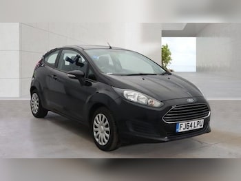 Used Ford Fiesta 2015 for sale - 78570370: Photo