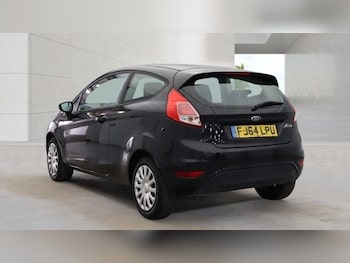 Used Ford Fiesta 2015 for sale - 78570370: Photo