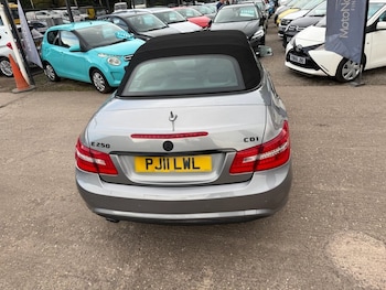 Used Mercedes-Benz E-Class 2011 for sale - 75912084: Photo