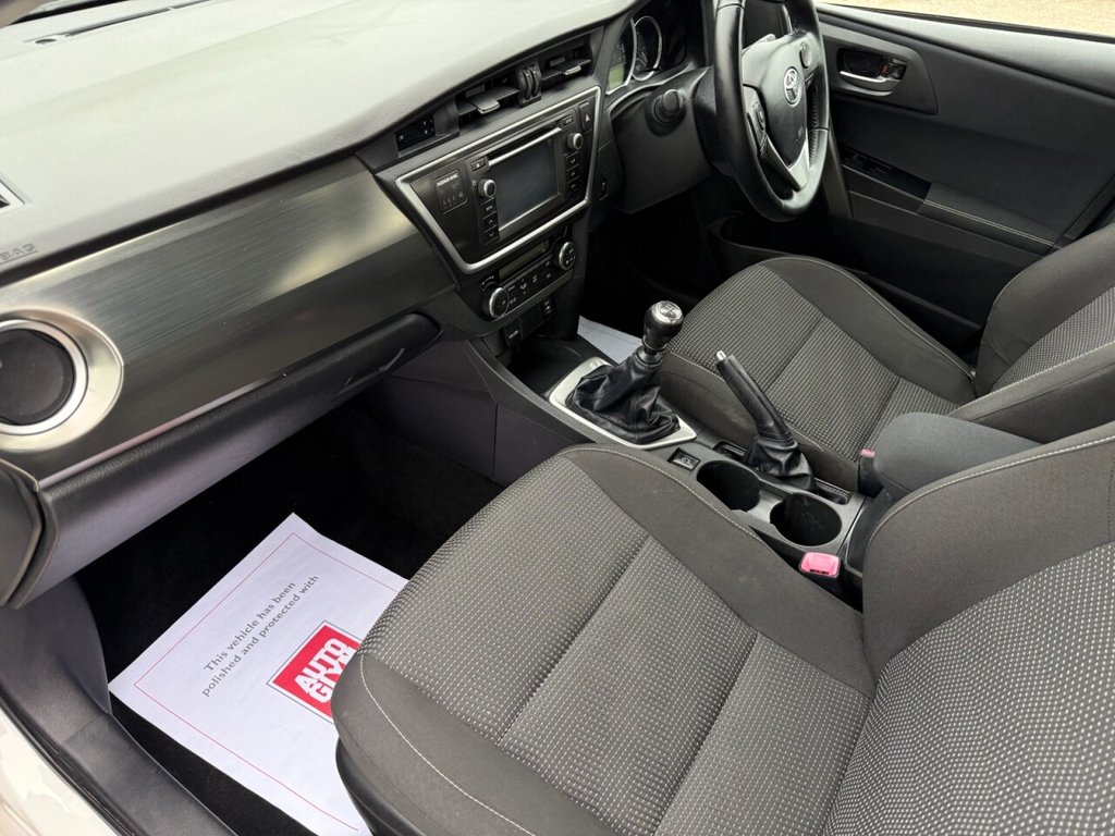 Used Toyota Auris 2013 for sale - 75614985: Photo 19