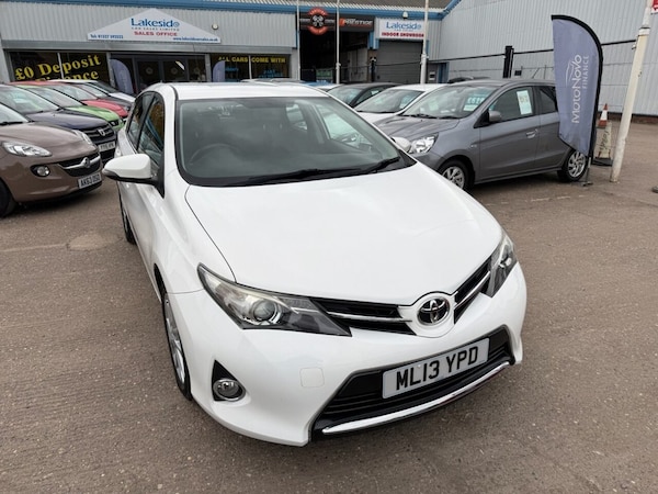 Used Toyota Auris 2013 for sale - 75614985: Photo 1