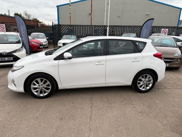 Used Toyota Auris 2013 for sale - 75614985: Photo 6