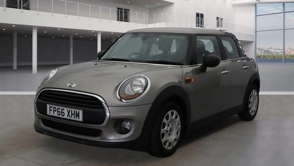 Used MINI Hatch 2016 for sale - 77953192: Photo 2