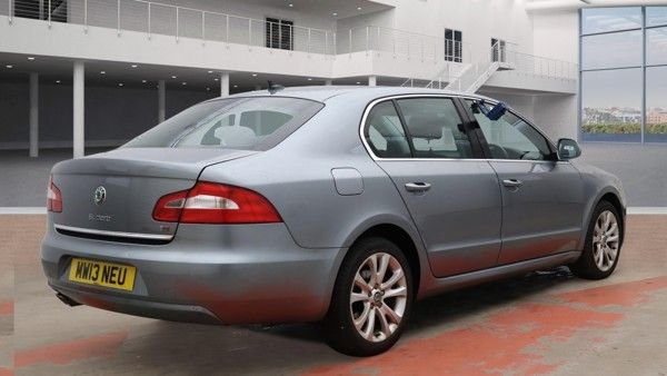 Used Skoda Superb 2013 for sale - 77276374: Photo 4