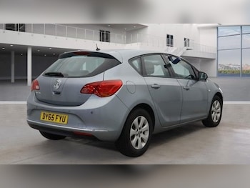Used Vauxhall Astra 2015 for sale - 77280766: Photo