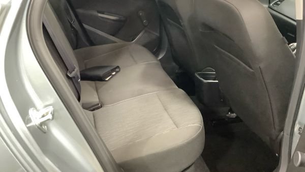 Used Vauxhall Astra 2015 for sale - 77280766: Photo 7