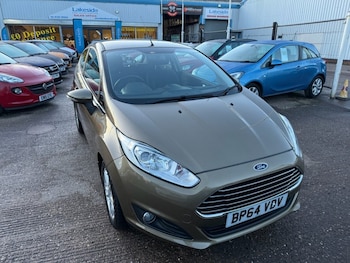 Used Ford Fiesta 2015 for sale - 76768352: Photo