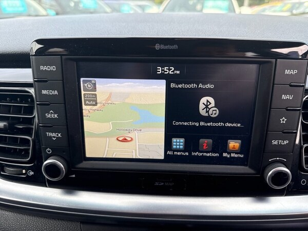 Used Kia Stonic 2018 for sale - 75242648: Photo 21