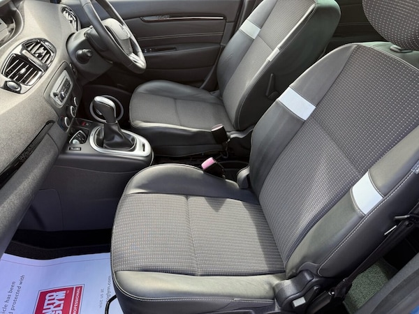 Used Renault Scenic 2012 for sale - 75992498: Photo 20