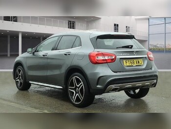 Used Mercedes-Benz GLA 2018 for sale - 77480158: Photo