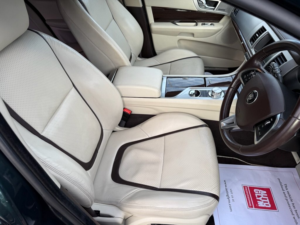 Used Jaguar XF 2015 for sale - 76333554: Photo 10