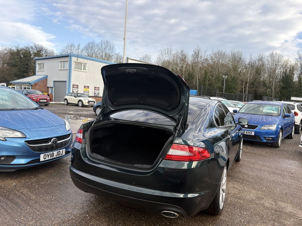 Used Jaguar XF 2015 for sale - 76333554: Photo 36